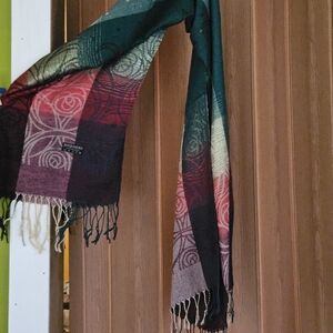Pashmina Red and Green Scarf